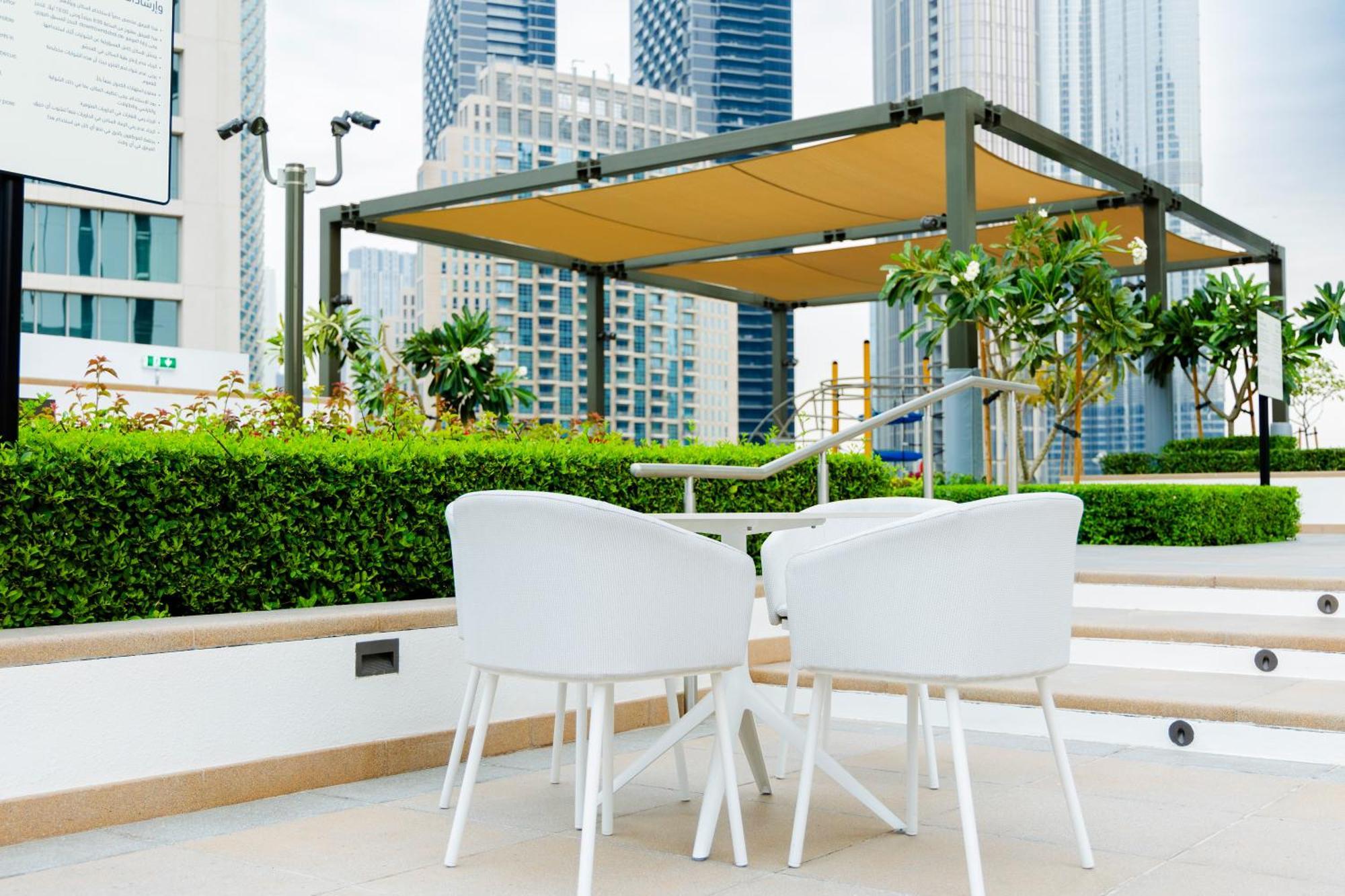 Burj Crown - First Class Boulevard View, 9 Min Walk Mall * Dubai